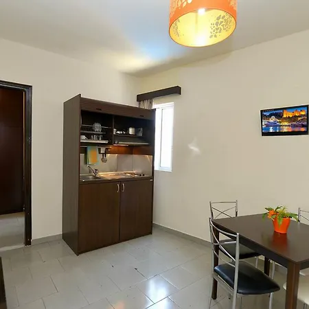 Ialysos City Hotel 호텔