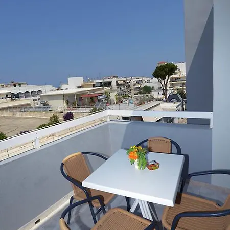 Ialysos City Hotel 호텔 3*