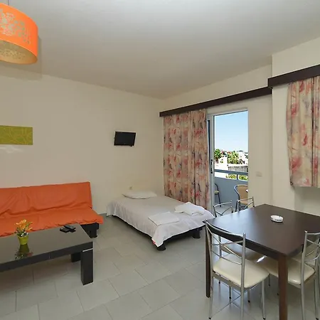 Ialysos City Hotel 3* 이알리소스