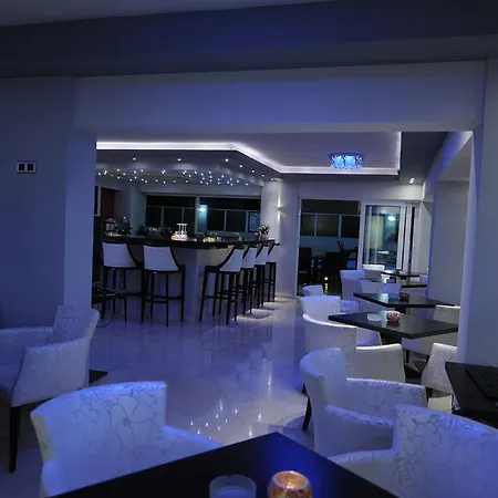 Ialysos City Hotel 3* 이알리소스